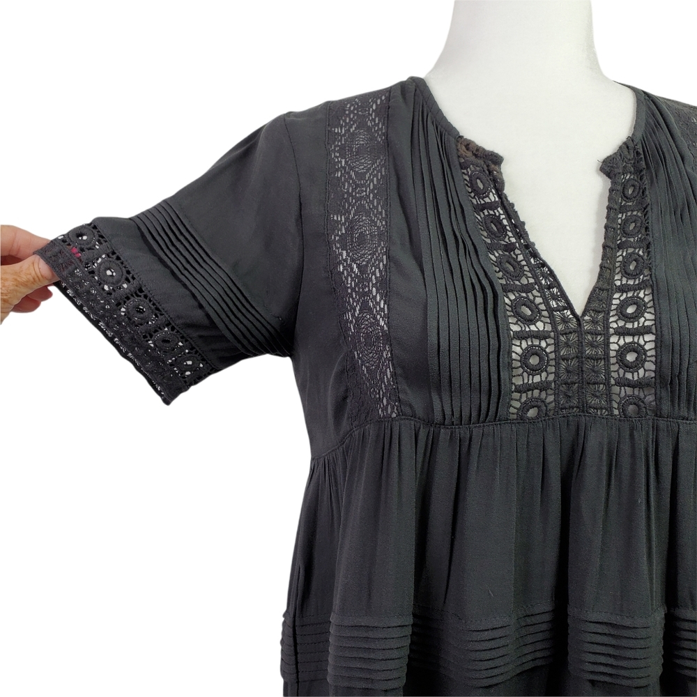 SOLD ~ MAEVE FLOWY TIERED LACE CUTOUT TUNIC TOP ~ XS - Picture 5 of 13